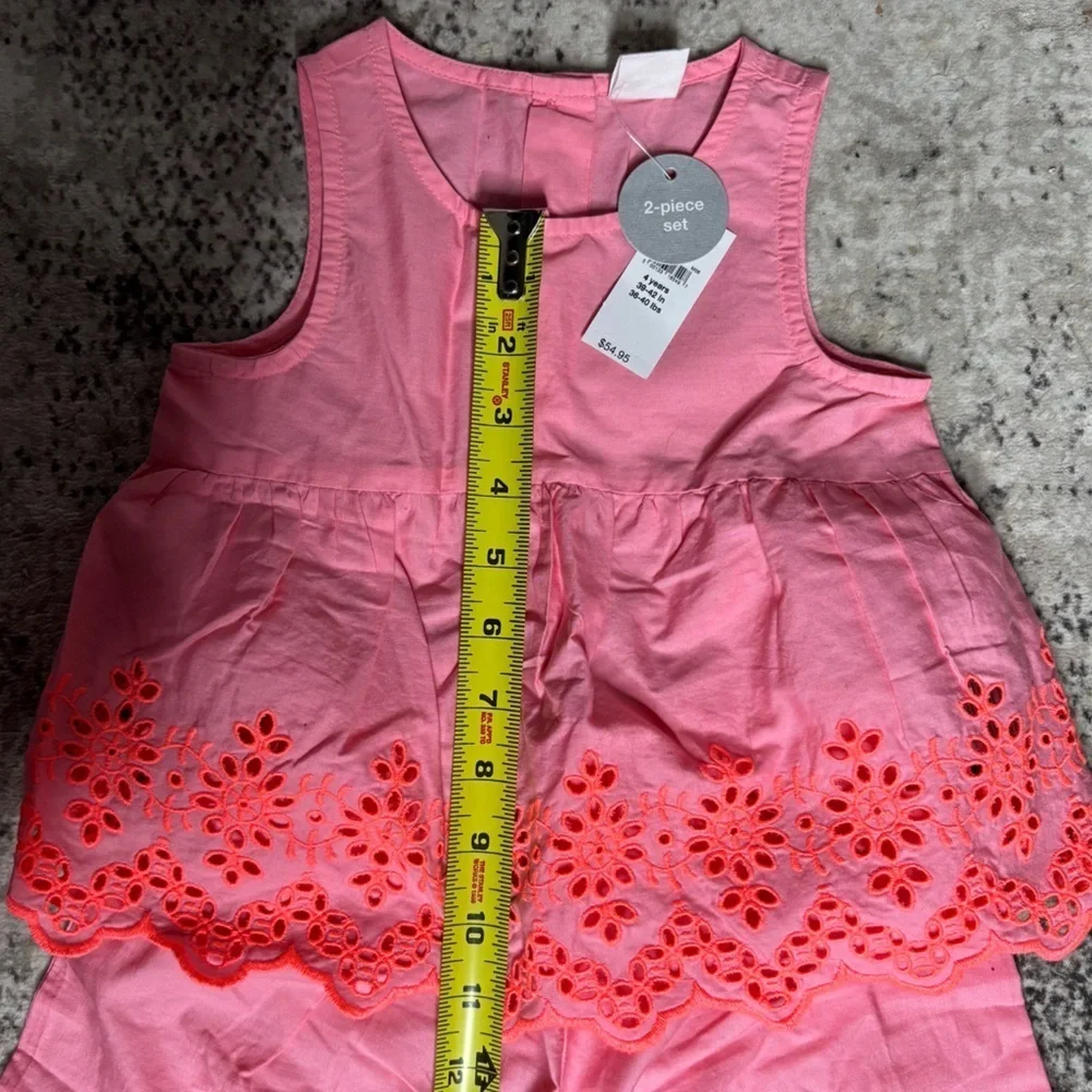 NWT GAP Coral Frost Pink Eyelet Poplin 2-Piece Outfit Size 4 Years